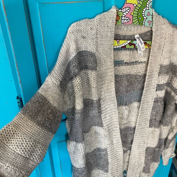 Cardigan Aeropostale Worn Once Neutral Texture Cozy Open Weave Bohemian Style - Picture 4 of 9